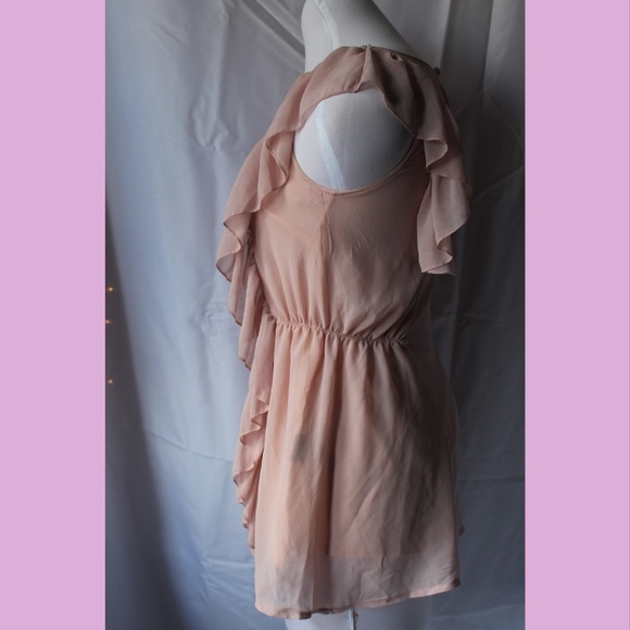 Pink Ruffled Blouse - Picture 2 of 6